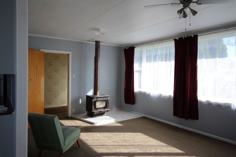 Photo of property in 1 Jordan Place, Tirau, 3410