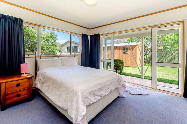 Photo of property in 9 Compass Court, Paraparaumu, 5032