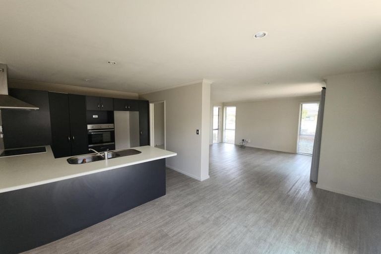 Photo of property in 22 Te Manatu Drive, Huntington, Hamilton, 3210