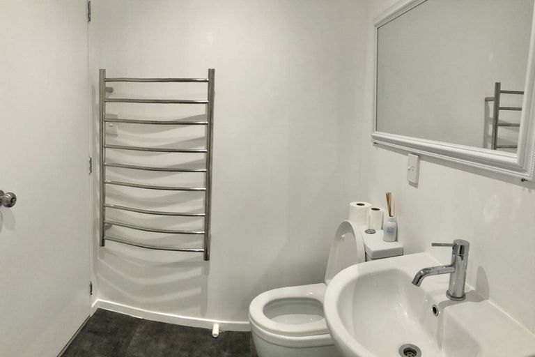 Photo of property in 24 Morere Street, Titahi Bay, Porirua, 5022