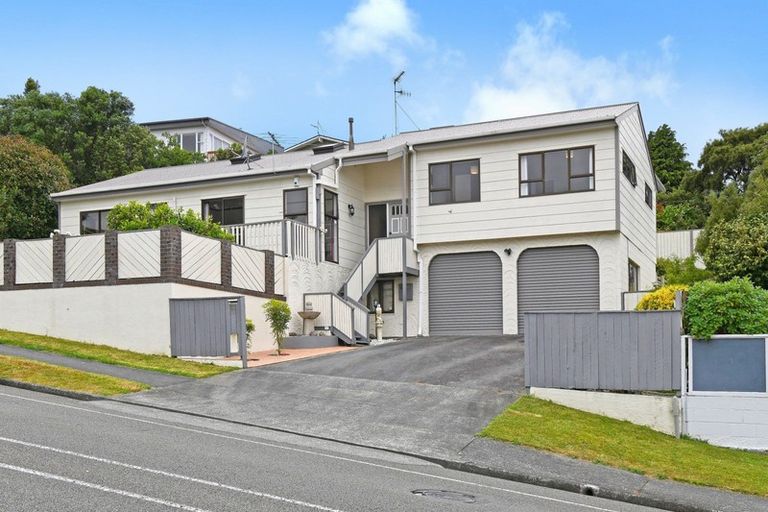 Photo of property in 52 Major Drive, Kelson, Lower Hutt, 5010