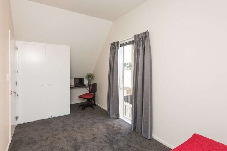 Photo of property in 76a Barbour Street, Waltham, Christchurch, 8011