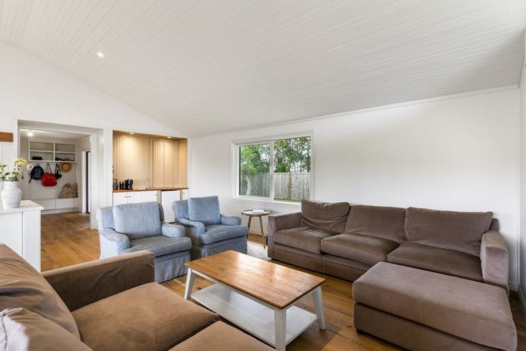 Photo of property in 170 Mullins Road, Ardmore, Papakura, 2582