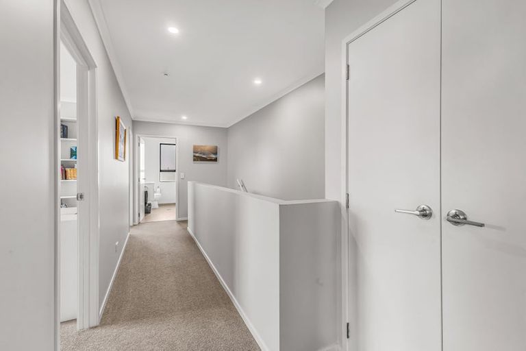 Photo of property in 94b Banks Street, Marfell, New Plymouth, 4310