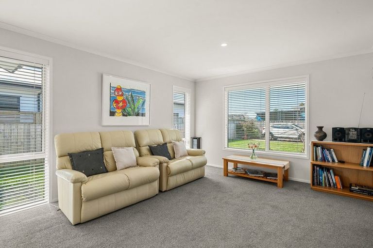 Photo of property in 12 Kotare Drive, Coastlands, Whakatane, 3120