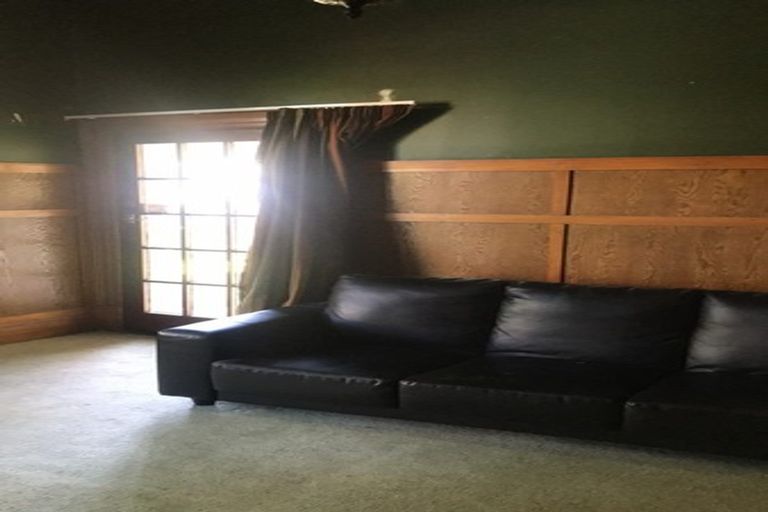 Photo of property in One Royal Tce, 1 Royal Terrace, Dunedin Central, Dunedin, 9016