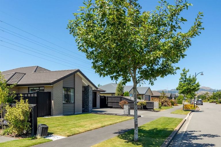 Photo of property in 40 Parklea Avenue, Halswell, Christchurch, 8025