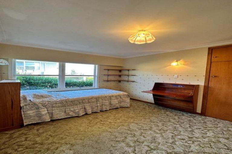 Photo of property in 10 Routly Avenue, Pukekohe, 2120