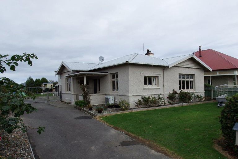 Photo of property in 61 Mitchell Street, Richmond, Invercargill, 9810