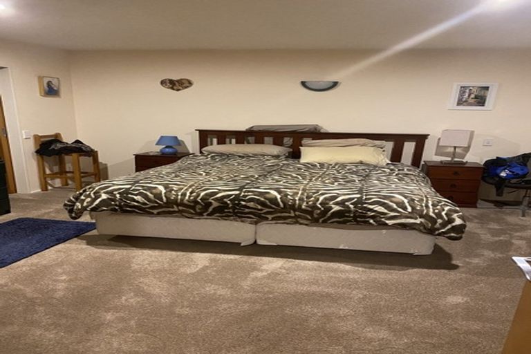 Photo of property in Courtenay Apartments, 701/120 Courtenay Place, Te Aro, Wellington, 6011