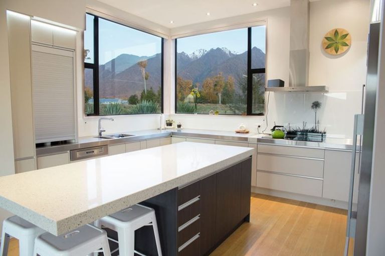 Photo of property in 7 Williams Drive, Fox Glacier, 7886