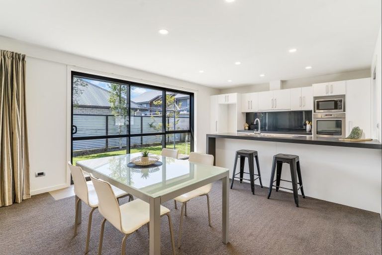 Photo of property in 32 Welsh Road, Winton, 9720