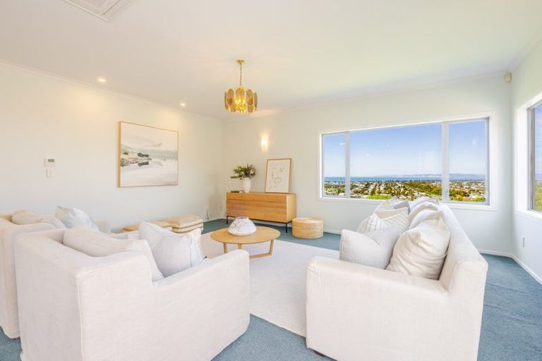 Photo of property in 15 Kavanagh Road, Hospital Hill, Napier, 4110