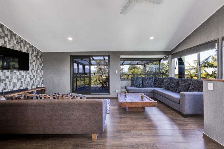 Photo of property in 31a Truby King Street, Merrilands, New Plymouth, 4312