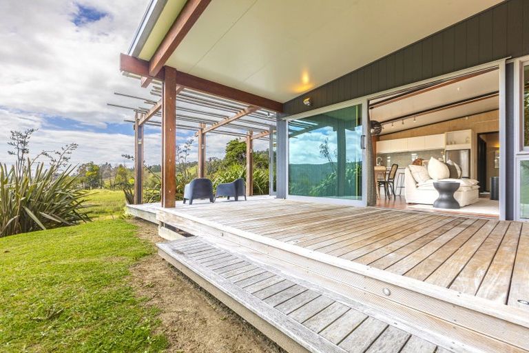 Photo of property in 330 Hill Road, Eskdale, Napier, 4182