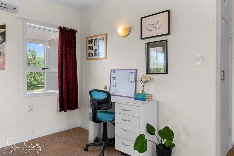 Photo of property in 46 Gorge Road, Maungaturoto, 0520