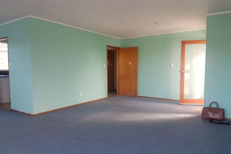 Photo of property in 84 Reynella Drive, Massey, Auckland, 0614