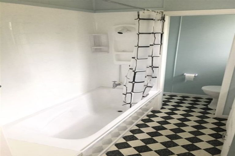 Photo of property in 1/114 Harley Street, Solway, Masterton, 5810