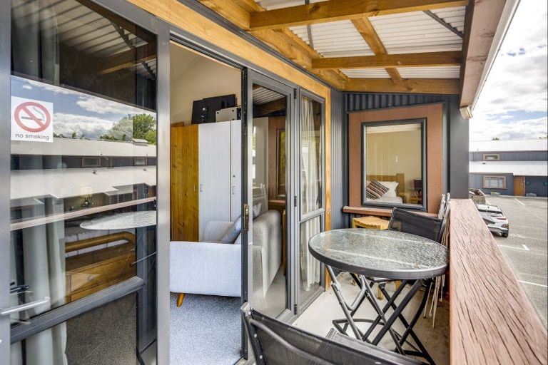 Photo of property in Hastings Gospel Hall, 17/2a Hillsbrook Place, Havelock North, 4130