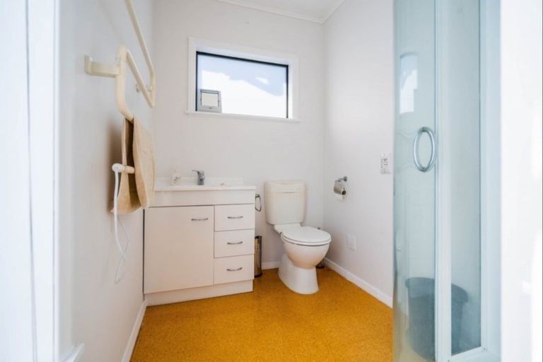 Photo of property in 4 Gray Street, Pukerua Bay, 5026