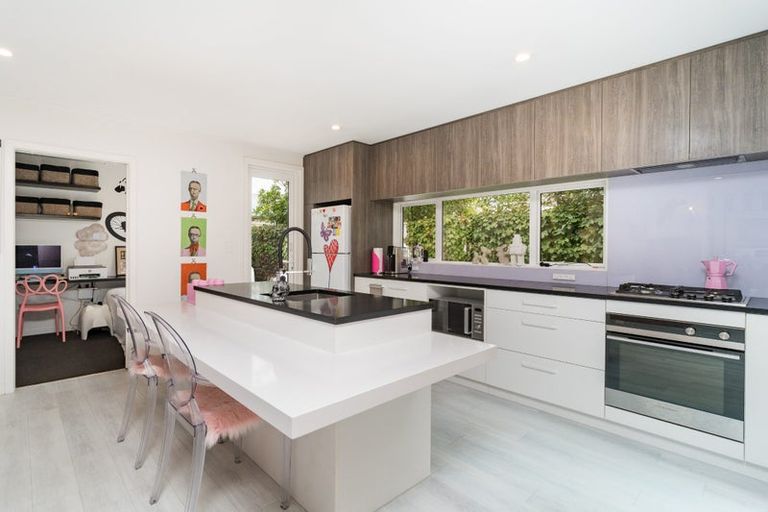 Photo of property in 423b Featherston Street, Palmerston North, 4414