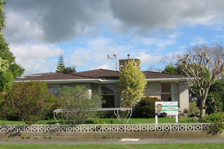 Photo of property in 18 Frimley Street, Awapuni, Palmerston North, 4412