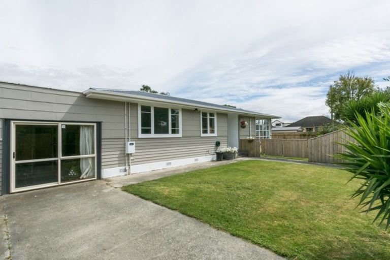Photo of property in 2 Seddon Crescent, Marewa, Napier, 4110