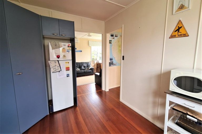 Photo of property in 82 Domett Street, Opunake, 4616