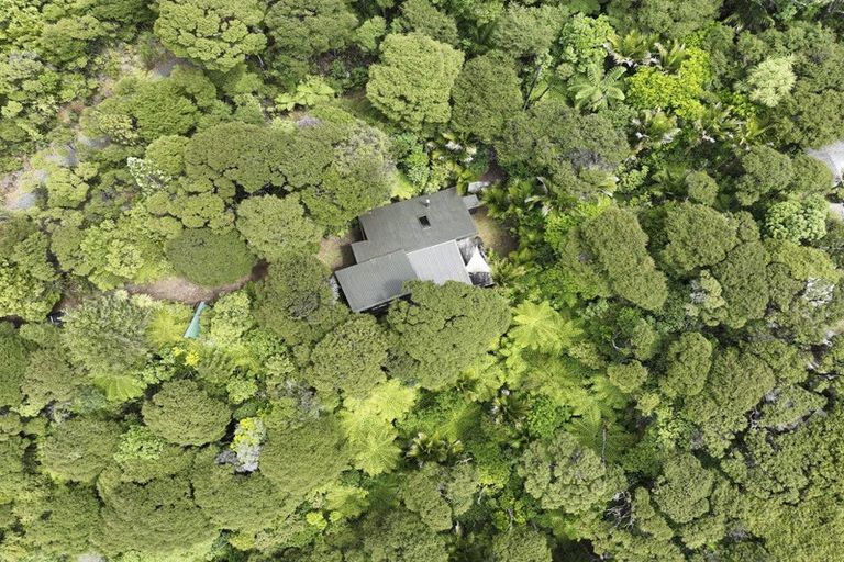 Photo of property in 126 Waihirere Drive, Tuateawa, Coromandel, 3583