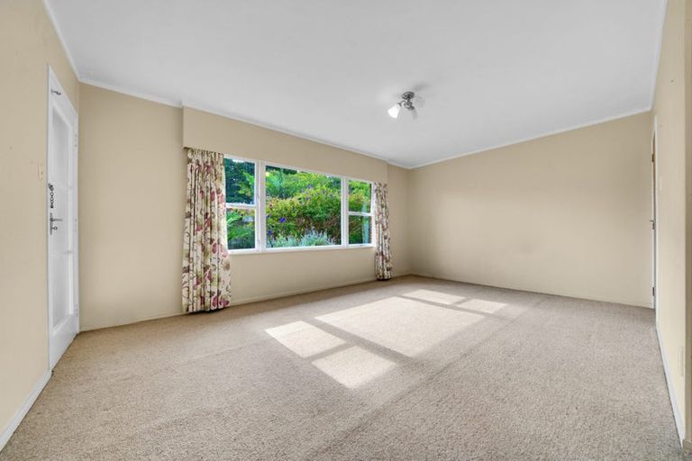 Photo of property in 1/22a Kelvyn Grove, Hillpark, Auckland, 2102