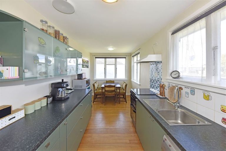 Photo of property in 12 Glenfield Crescent, Mairehau, Christchurch, 8052