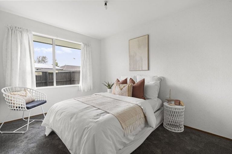 Photo of property in 12 Thompsons Road, Belfast, Christchurch, 8051