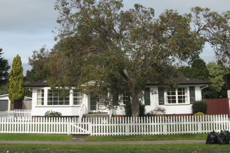 Photo of property in 26 Hope Farm Avenue, Pakuranga Heights, Auckland, 2010