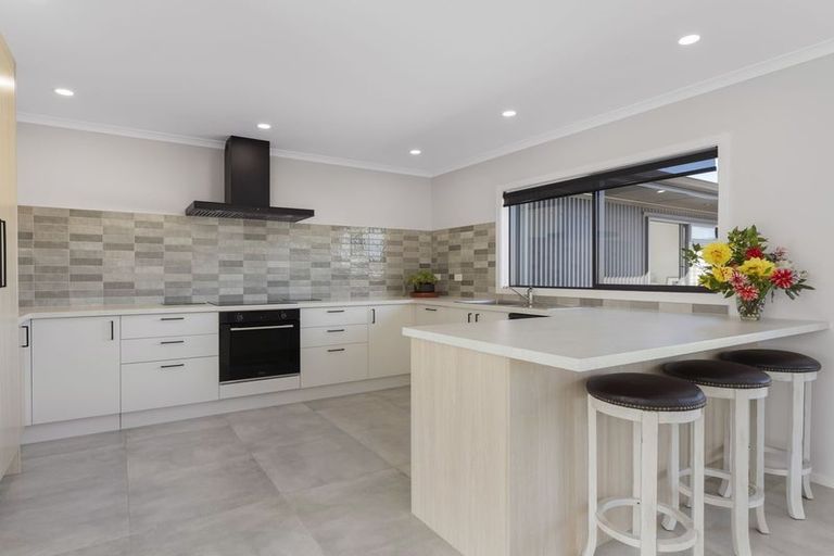 Photo of property in 10 Uku Way, Wharewaka, Taupo, 3330