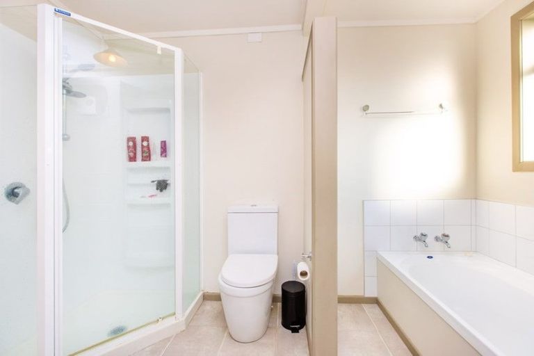 Photo of property in 24b Manukau Road, Raglan, 3225