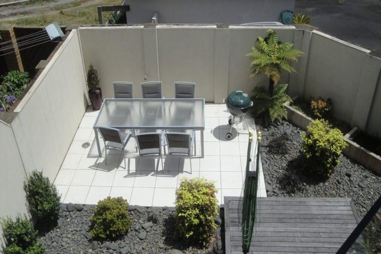 Photo of property in 1/15a Takutai Avenue, Bucklands Beach, Auckland, 2012