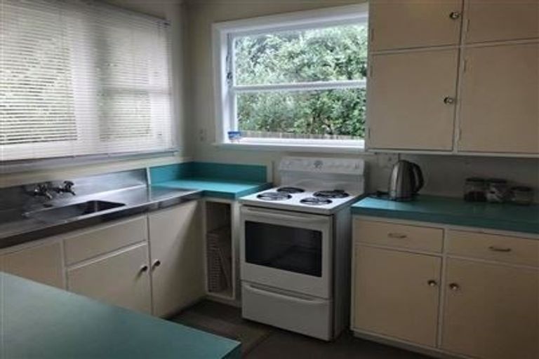 Photo of property in 92 Manly Street, Paraparaumu Beach, Paraparaumu, 5032