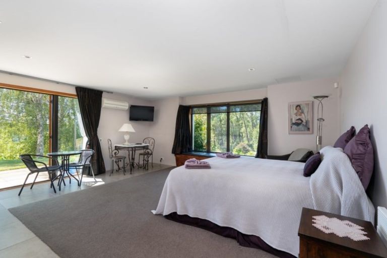 Photo of property in 128 Ferndale Way, Rangatira Park, Taupo, 3384