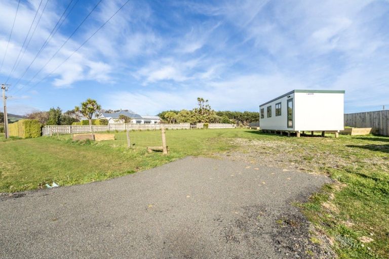 Photo of property in 62 Dover Street, Orepuki, Riverton, 9881