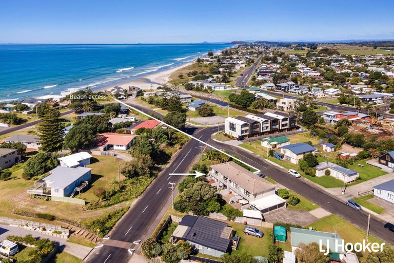 Photo of property in 108d Dillon Street, Waihi Beach, 3611