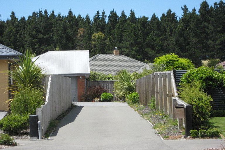 Photo of property in 76 Lamorna Road, Parklands, Christchurch, 8083