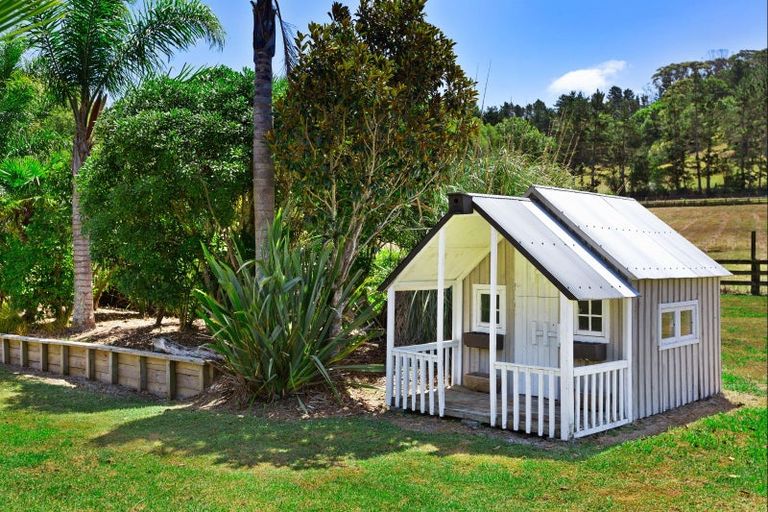 Photo of property in 8b Willow Lane, Stillwater, Silverdale, 0993