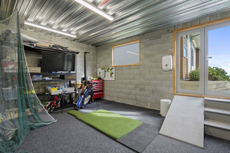 Photo of property in 12 Marama Crescent, Mount Pleasant, Christchurch, 8081