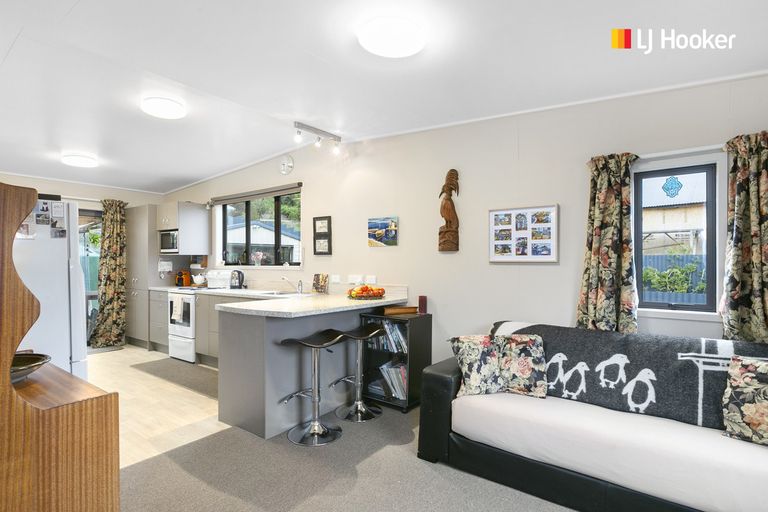 Photo of property in 940 Harington Point Road, Harington Point, Dunedin, 9077