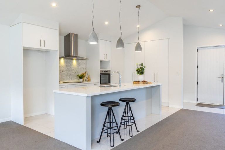 Photo of property in 2 Tuaia Street, Pyes Pa, Tauranga, 3112