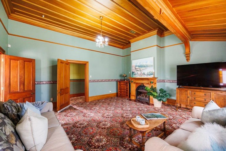 Photo of property in 24 Lytton Street, Feilding, 4702