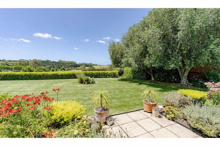 Photo of property in 28 Silkwood Lane, Kerikeri, 0230