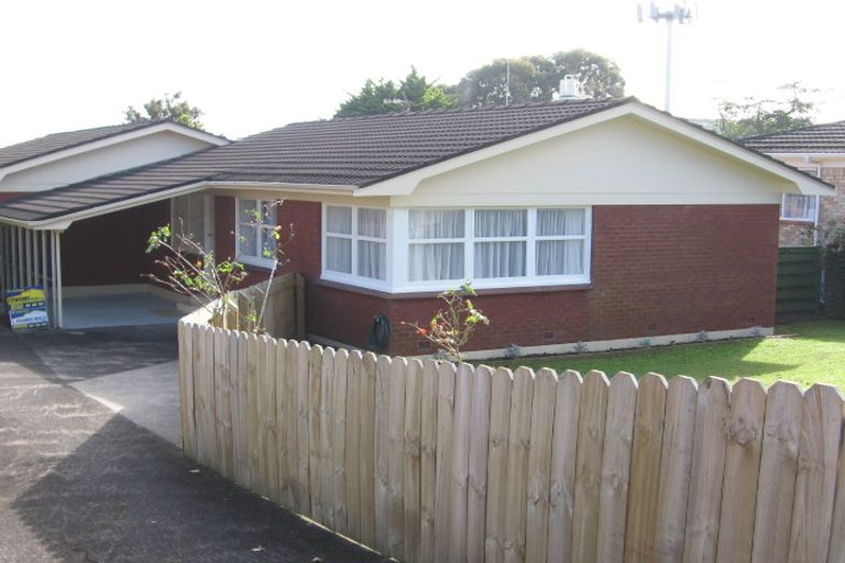 Photo of property in 2/129 Ridge Road, Howick, Auckland, 2014