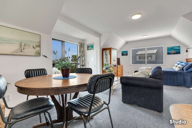 Photo of property in 16 Rostrevor Place, Tihiotonga, Rotorua, 3015