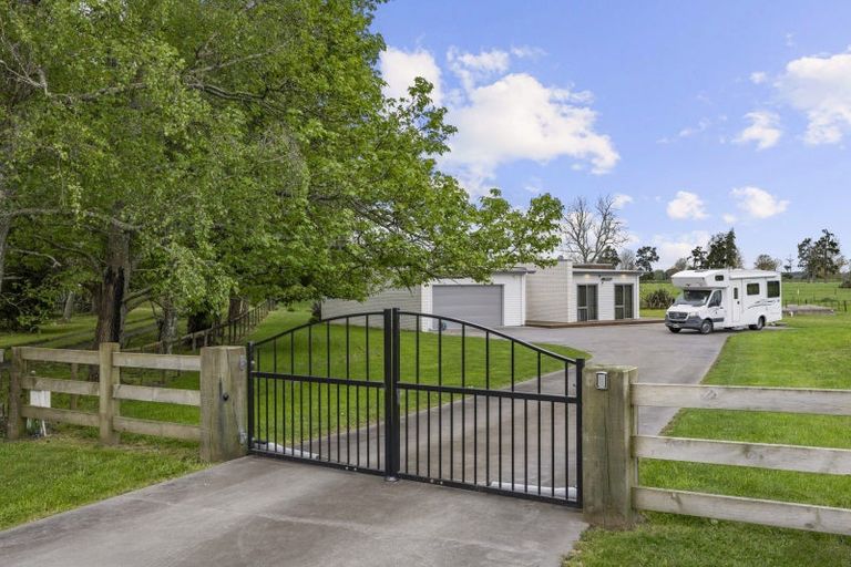 Photo of property in 112 Cochrane Road, Ngahinapouri, Ohaupo, 3882